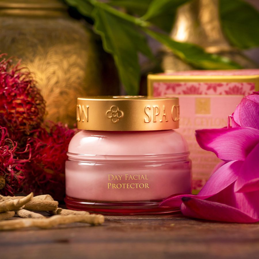 Alternative view of Денний крем із вітаміном В12 ЛОТОС І РАМБУТАН 50 грам